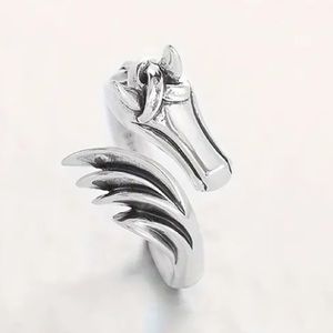 Adjustable Horse Ring